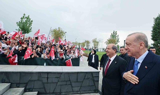 Cumhurbaşkanı Erdoğan'a KKTC'de yoğun ilgi