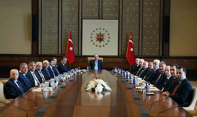 Cumhurbaşkanı Erdoğan'dan Dünya Çiftçiler Günü mesajı: "Çiftçilerimizi asla yalnız bırakmadık"