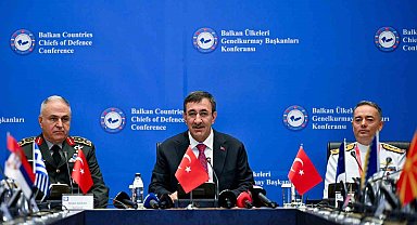 Cumhurbaşkanı Yardımcısı Yılmaz, Türk Savunma Sanayii'nin başarısına vurgu yaptı