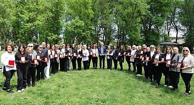 Cumhuriyet Kadınları Bandosu'na plaket