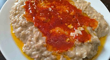 Damak çatlatan lezzeti ile ün salan Afyon keşkeğine ilgi artıyor