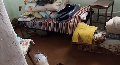 Darende'de sağanak ve dolu su baskınlarına neden oldu