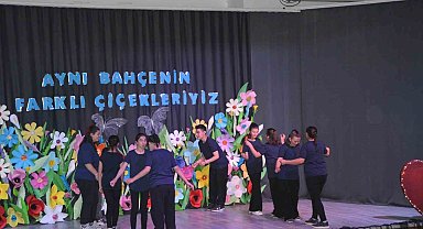 Demirci'de özel eğitim uygulama okulu öğrenciler muhteşem program