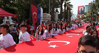 Denizli'de 19 Mayıs Atatürk'ü Anma ve Gençlik Spor Bayramı coşkuyla kutlandı