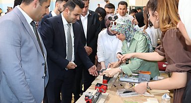 Derecik'te "Stem & Makers Expo Bilim Şenliği" düzenlendi