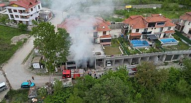 Devrek'te depo yangını