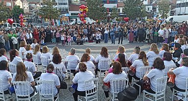 Devrek'te kadınların darbuka şovu