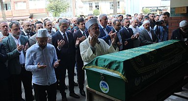 Devrilen tankerde hayatını kaybeden sürücü son yolculuğuna uğurlandı