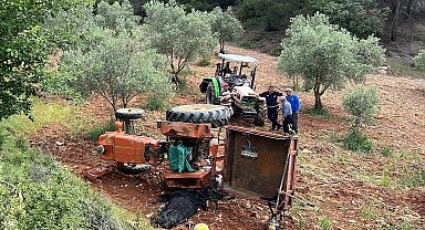 Devrilen traktörün altında kalan yaşlı kadın hayatını kaybetti