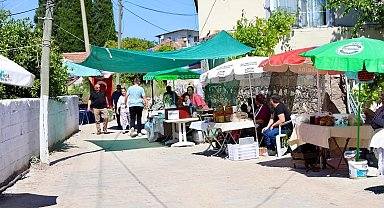 Didim Akköy Pazarı vatandaşları ağırlıyor