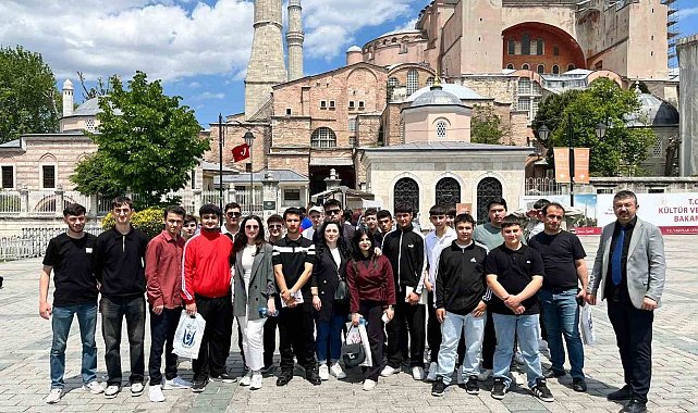 Dilovası Kaymakamlığı'ndan İstanbul'a kültür gezisi