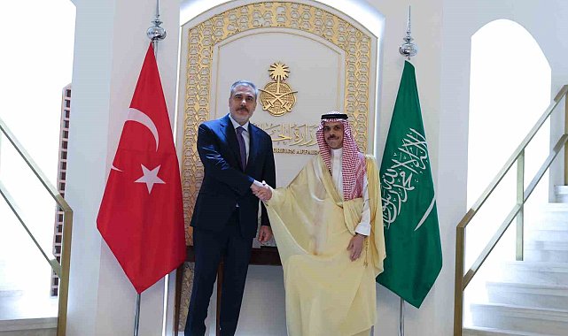 Dışişleri Bakanı Fidan, Suudi mevkidaşı Ferhan Al Suud ile görüştü