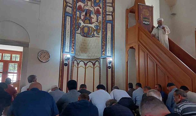 Diyanet'ten gençlere 'evlenin' ebeveynlere de 'evlilikleri zorlaştırmayın' çağrısı