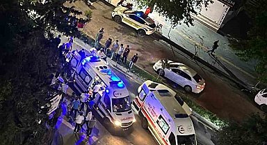 Diyarbakır'da motorkurye yayalara çarptı: 3 yaralı