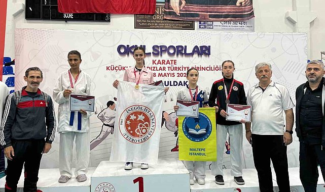 Doğa Açıkgöz, karate şampiyonasında Türkiye 3'üncüsü oldu