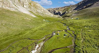 Doğanın kalbinde saklı cennet: Sohmarik Yaylası görenleri hayran bırakıyor