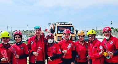 Dorlion Arama Kurtarma Ekibi, Anneler Günü'nde fedakâr üyelerini unutmadı