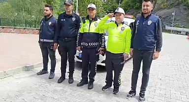 Down Sendromlu Barış'ın hayali gerçek oldu: Trafik polisi olarak uygulamaya katıldı