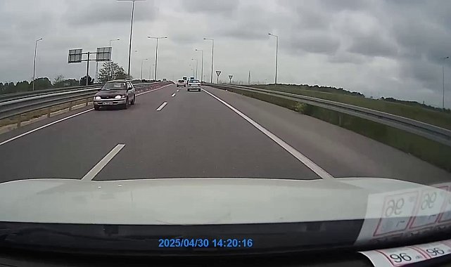 Duble yolda ters yönde gide otomobil ölüme davetiye çıkardı