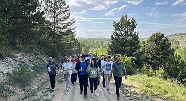 Dumlupınar'da "Adım Adım Sağlık" yürüyüşü