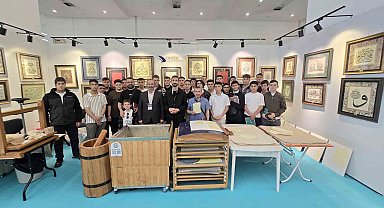 Düzce Üniversitesi standı İslam Sanatları Fuarı'na damga vurdu