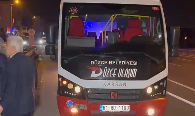 Düzce'de şehiriçi yolcu minibüsü yayaya çarptı