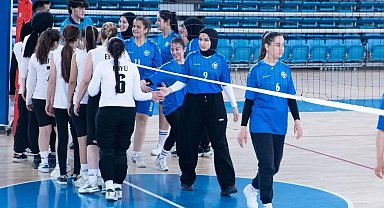 EBYÜ Bahar Şenlikleri spor müsabakaları devam ediyor