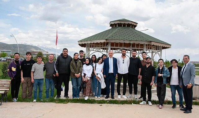 EBYÜ kampüsünde estetik ve fonksiyonel restorasyon
