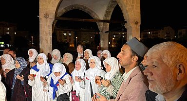 Edirne'de 76 kişilik hac kafilesi dualarla uğurlandı