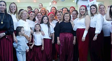 Edirne'de şalvar gecesi renkli görüntülere sahne oldu