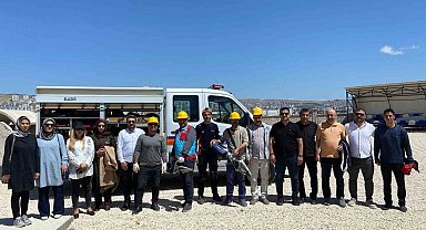 Elazığ'da enkazda arama ve kurtarma eğitimi sürüyor