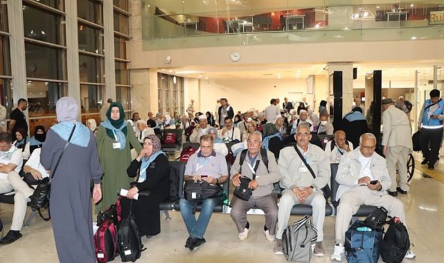Elazığ'da ikinci ve üçüncü hac kafilesi dualarla uğurlandı