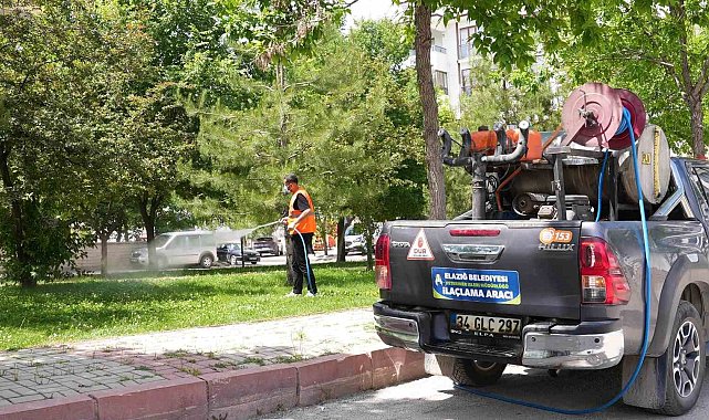 Elazığ'da ilaçlama çalışmaları sürüyor