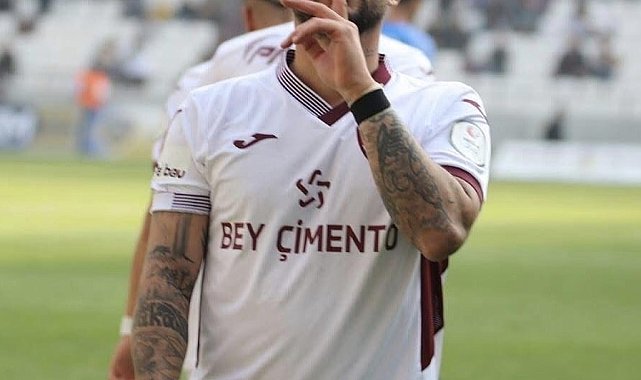 Elazığsporlu Beykan Şimşek'in cezası 3 maça düşürüldü