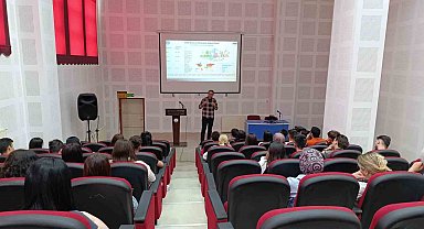 Emet MYO'da Perovskit Fotovoltaikler" konulu seminer düzenlendi