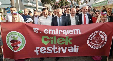 Emiralem Çilek Festivali'ne muhteşem başlangıç