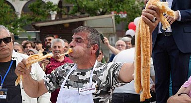 En uzun böreği yiyebilmek için günlerce aç kaldılar...
