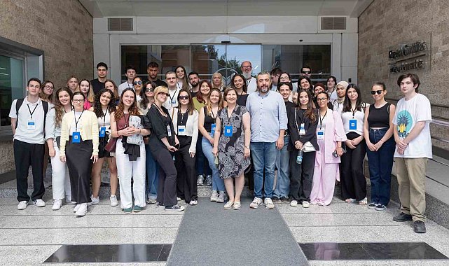 Erasmus öğrencileri İzmir'de buluştu