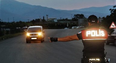 Erzincan'da aranması bulunan 20 şahıs yakalandı