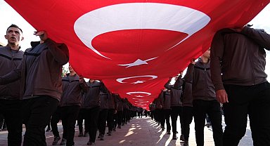 Erzincan'da Gençlik Yürüyüşü yapıldı