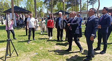 Erzurum'da aile festivali renkli görüntülere sahne oldu