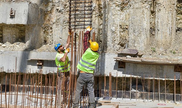 Esenyurt'ta atıl durumdaki Cemevi'ni yenileme çalışmaları devam ediyor