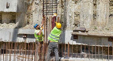 Esenyurt'ta atıl durumdaki Cemevi'ni yenileme çalışmaları devam ediyor