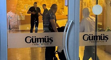 Esenyurt'ta bir dönerci ve rezidansa kurşun yağmuru: O anlar kamerada