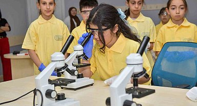 Esenyurt'ta Hayal Fabrikası Çocuk Atölyeleri başladı