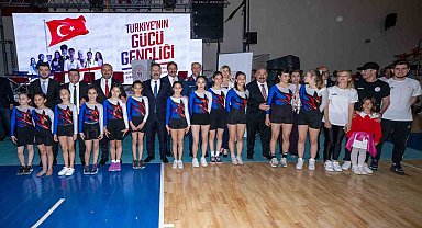 Eskişehir'de 19 Mayıs Atatürk'ü Anma, Gençlik ve Spor Bayramı coşkuyla kutlandı