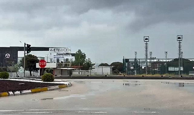 Eti Maden kapakları kapattı, Bandırma'yı sel bastı