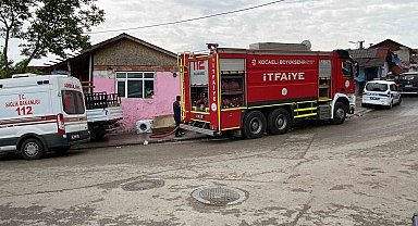 Evin odasında çıkan yangın itfaiye ekipleri tarafından söndürüldü