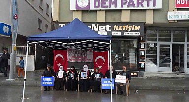Evlat nöbetinde gözyaşları yerini umuda bıraktı