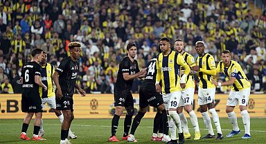 Fenerbahçe'nin 17 maçlık yenilmezlik serisi yine derbide sona erdi
